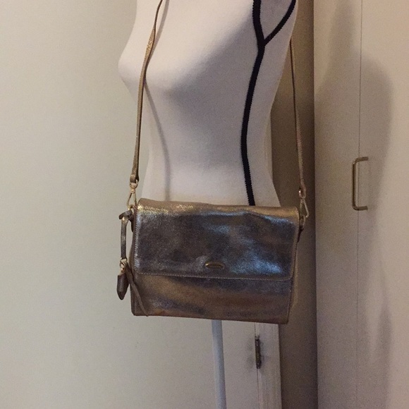 Tahari Gold Leather Purse - Picture 1 of 8